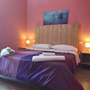 Affittacamere Royal, Napoli